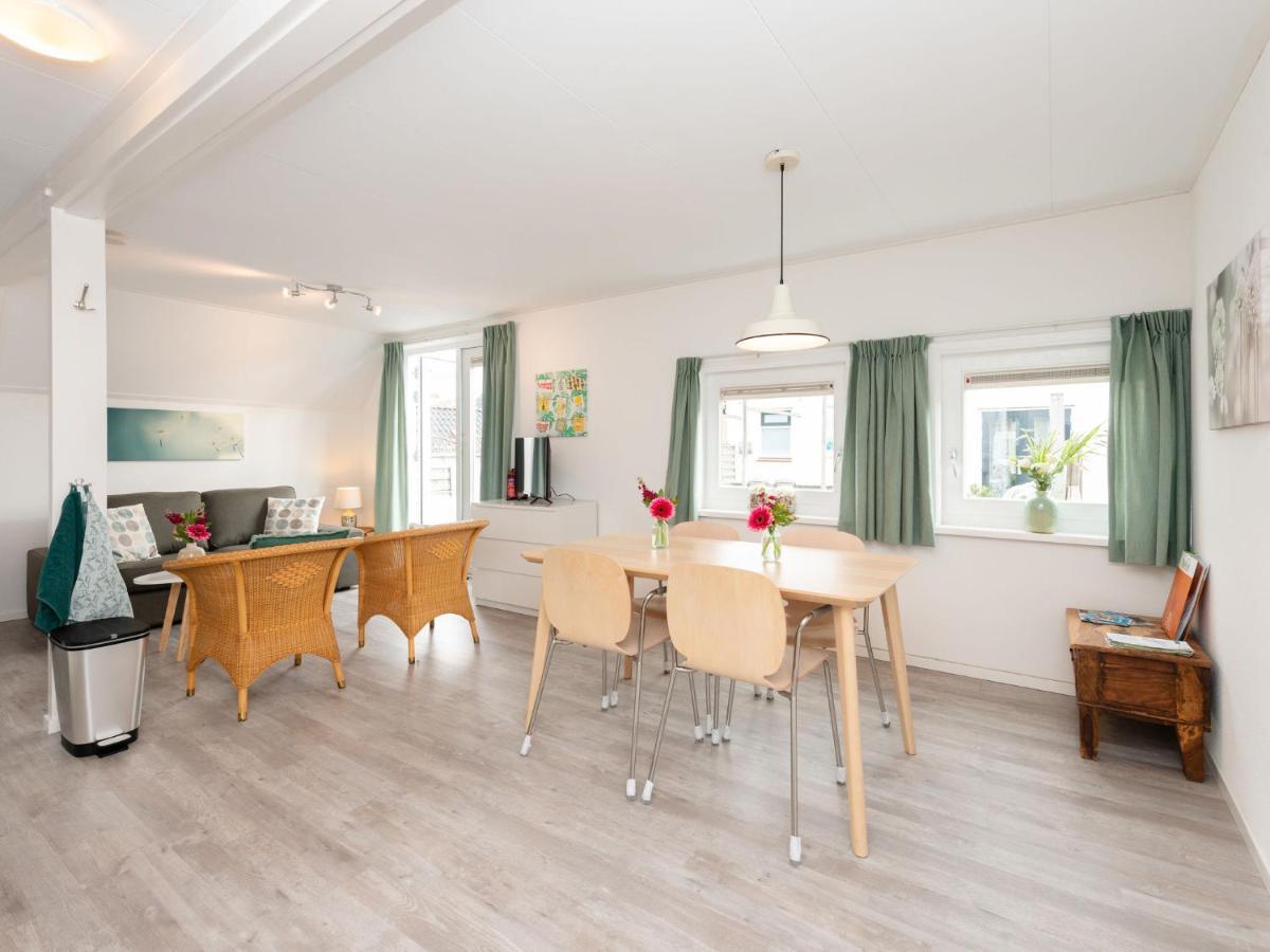 Quaint Apartment In Schoorl Near Tennis Court Εξωτερικό φωτογραφία